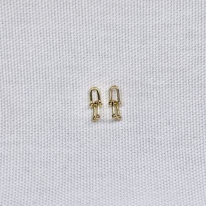 10K Double U Links Studs