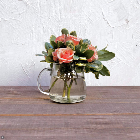 Mira: Love-Filled Fresh Flowers