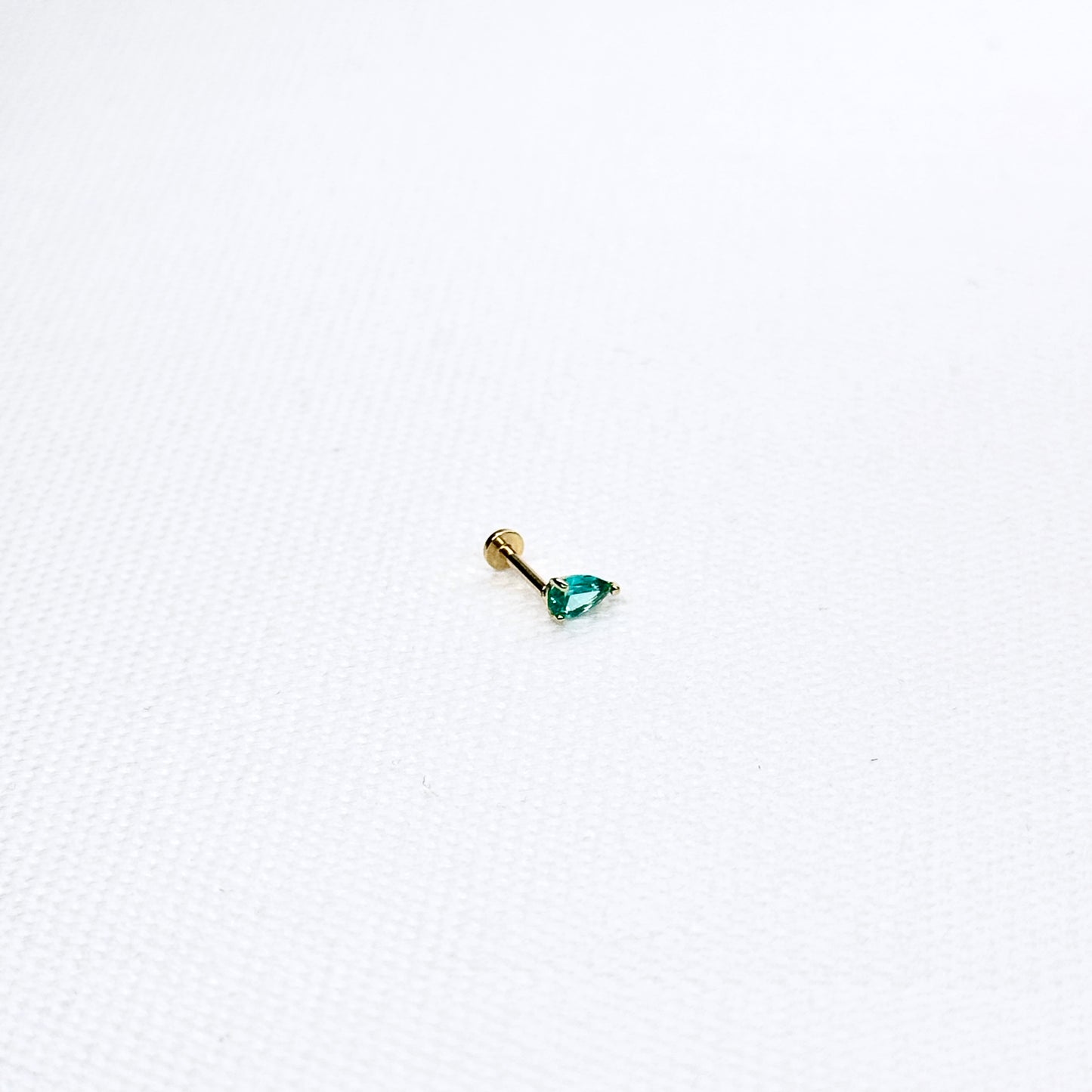 14K Pear Single Piece