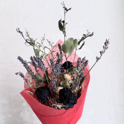 Mary: Love-Filled Dried Flowers